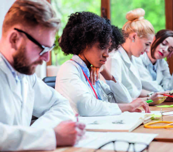 &copy; iStock.com/RossHelen